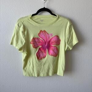 Green and pink hibiscus